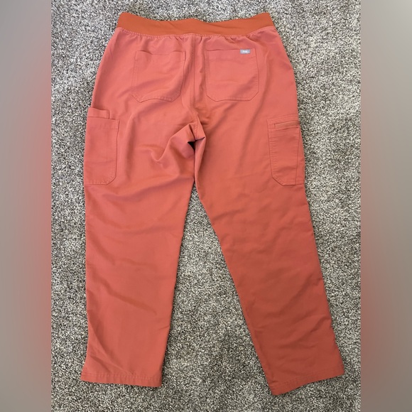 Women’s Figs Technical Collection Yola Skinny Scrub Pants Terracotta 2829 XXL - Picture 11 of 15